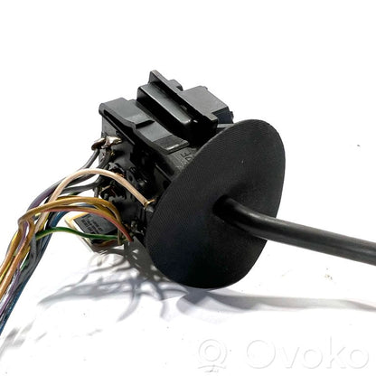 Pagrieziena signālu / lukturu sviria