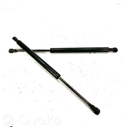 Демпфер багажника