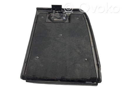 Sānu dekoratīvās apdares panelis