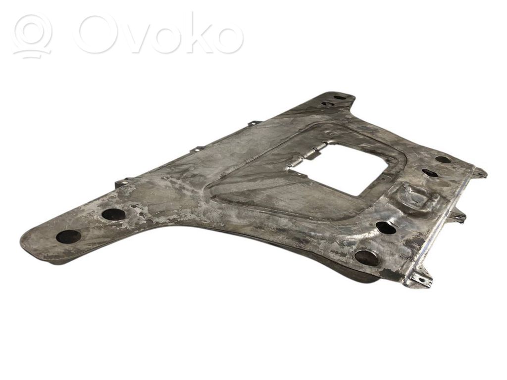 Dzinēja apakšas aizsargs