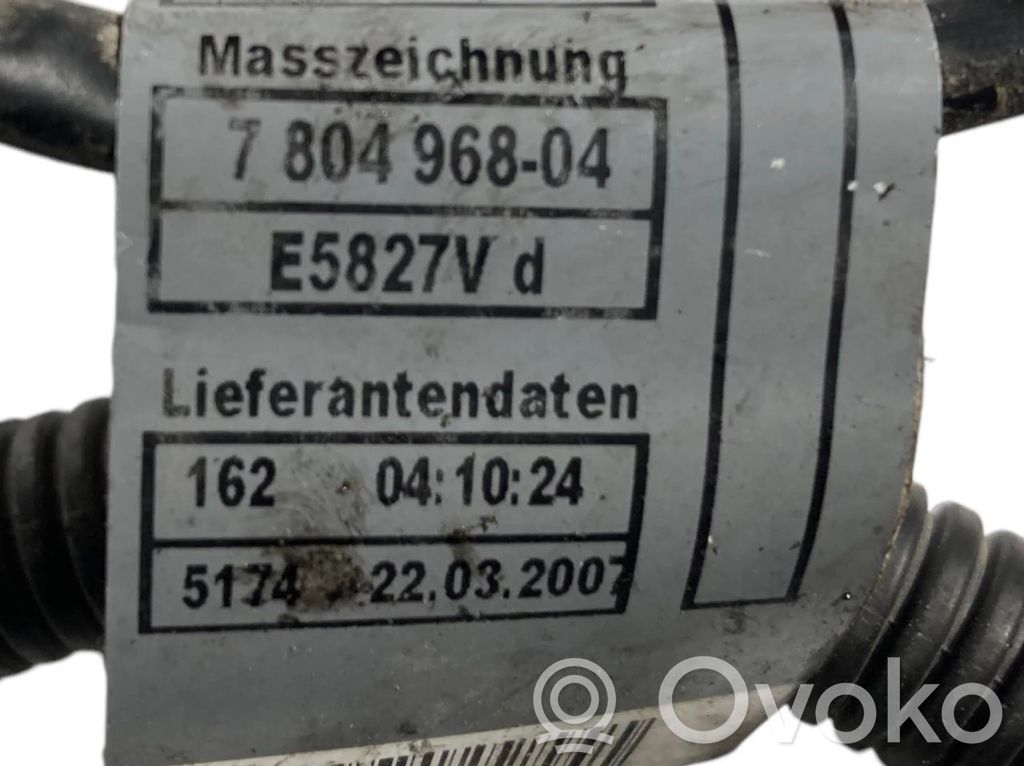 Dzinēja vadu instalācija