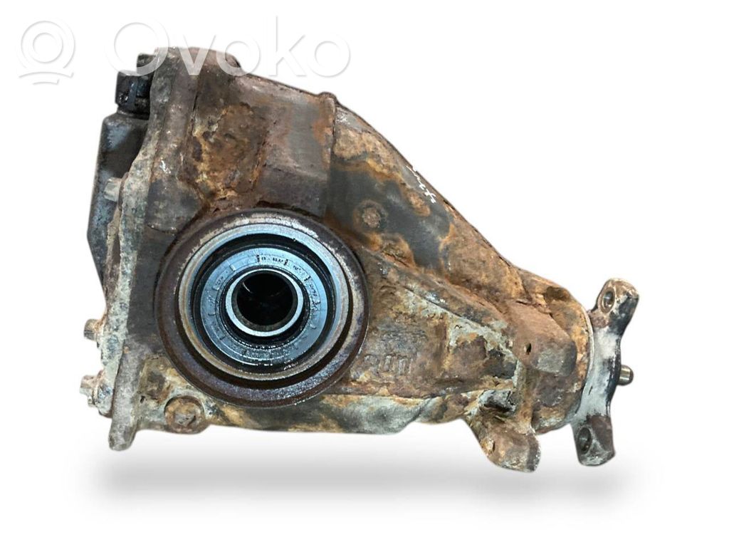 Aizmugurējais reduktors