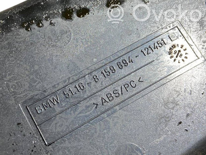 12 V ligzda (priekšā)