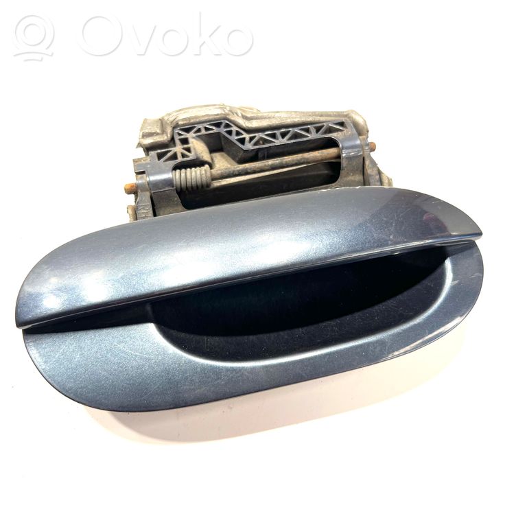 External opening handle