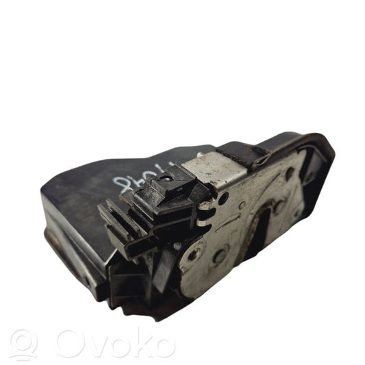 Передний замок