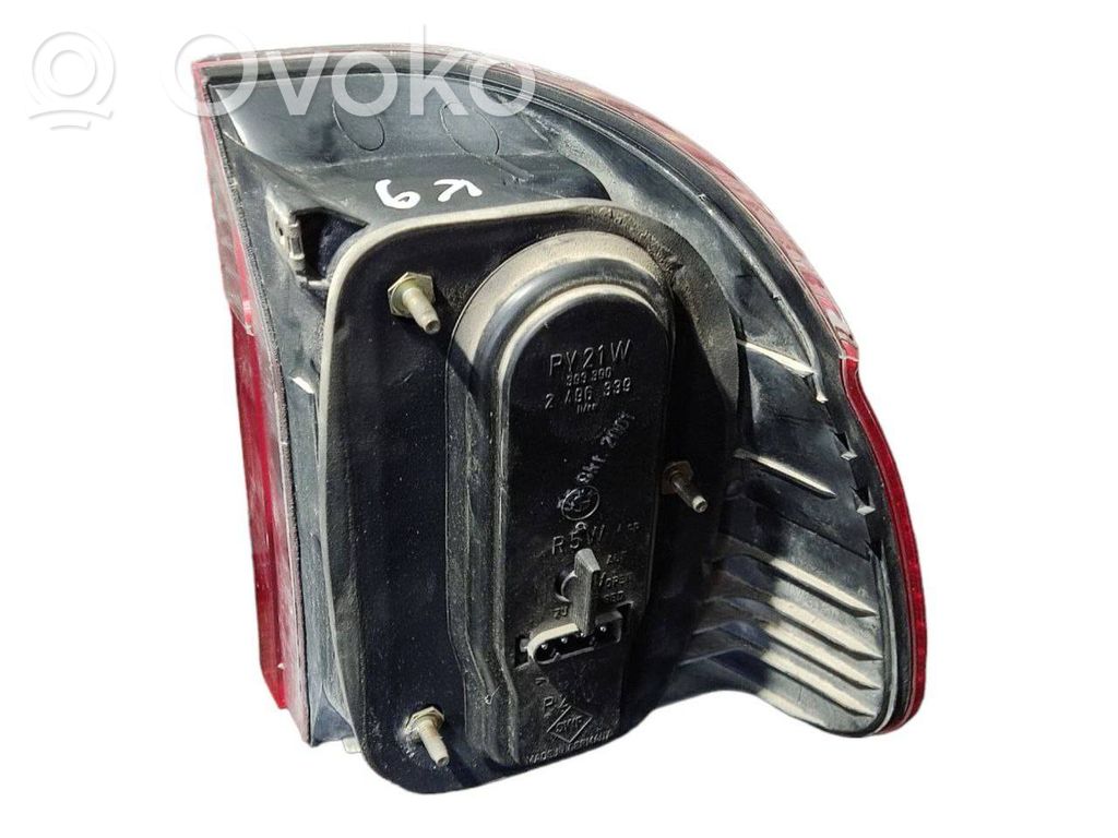 Taillight in the body