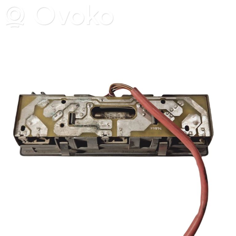 Aizmugurējo vietu apgaismojums