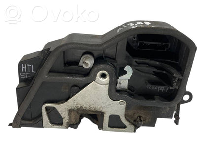 Aizmugurē slēdzene