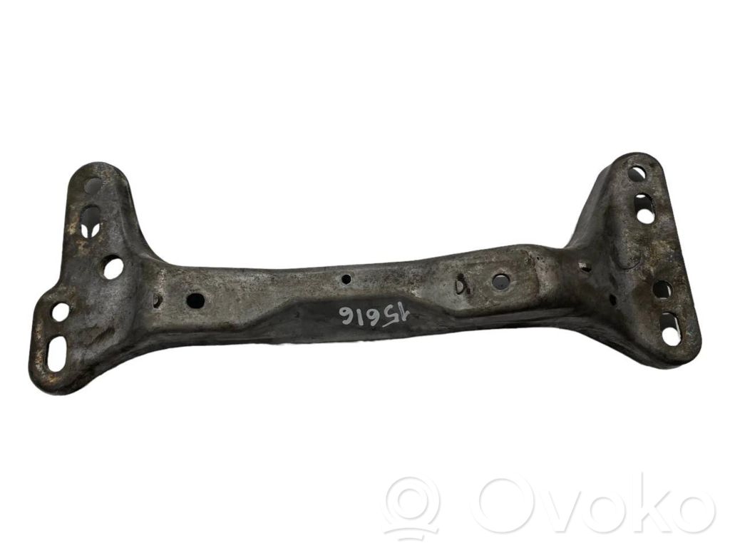 Transmission mounting bracket