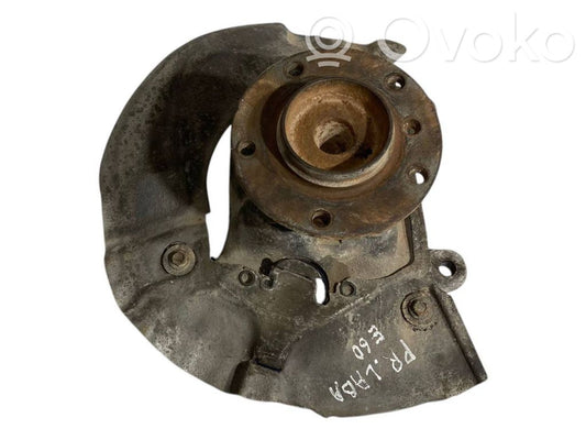 Priekšējā riteņa rumbas vārpstas šarnīrs (stupica, capfa)