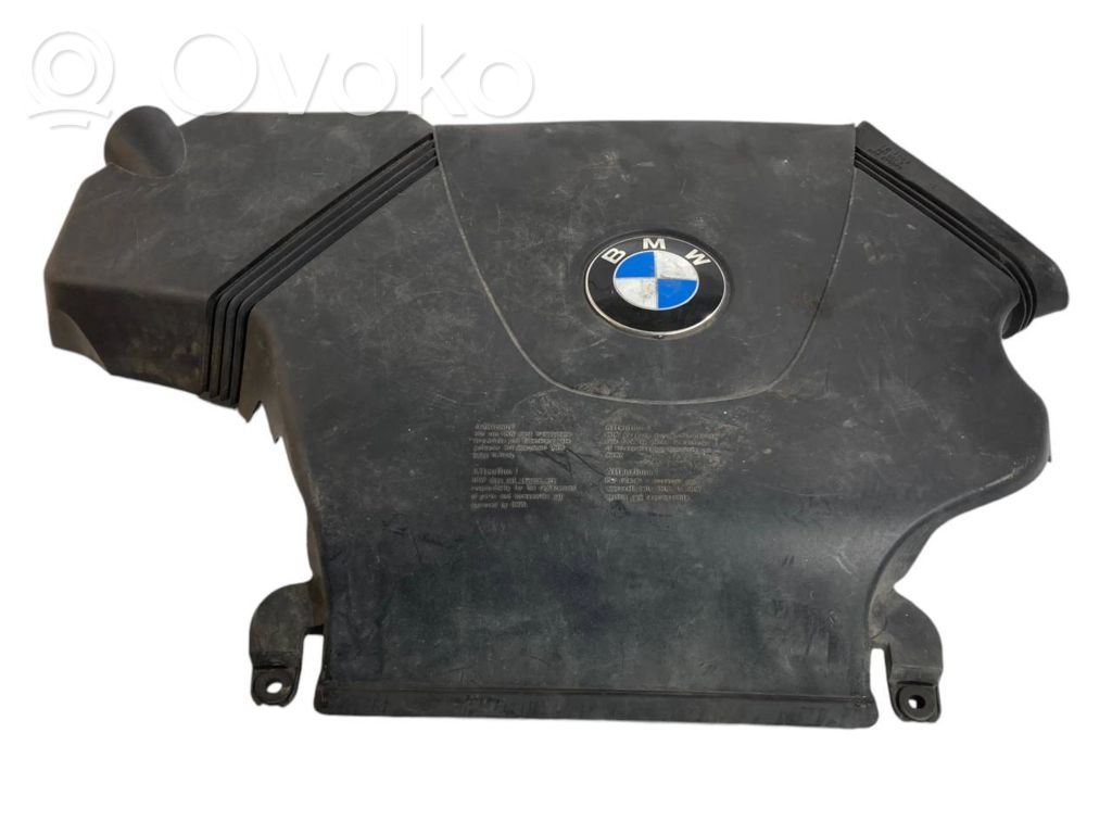 Крышка двигателя (декоративная отделка)