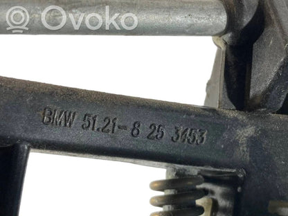 Holder/bracket for external opening handle at the front