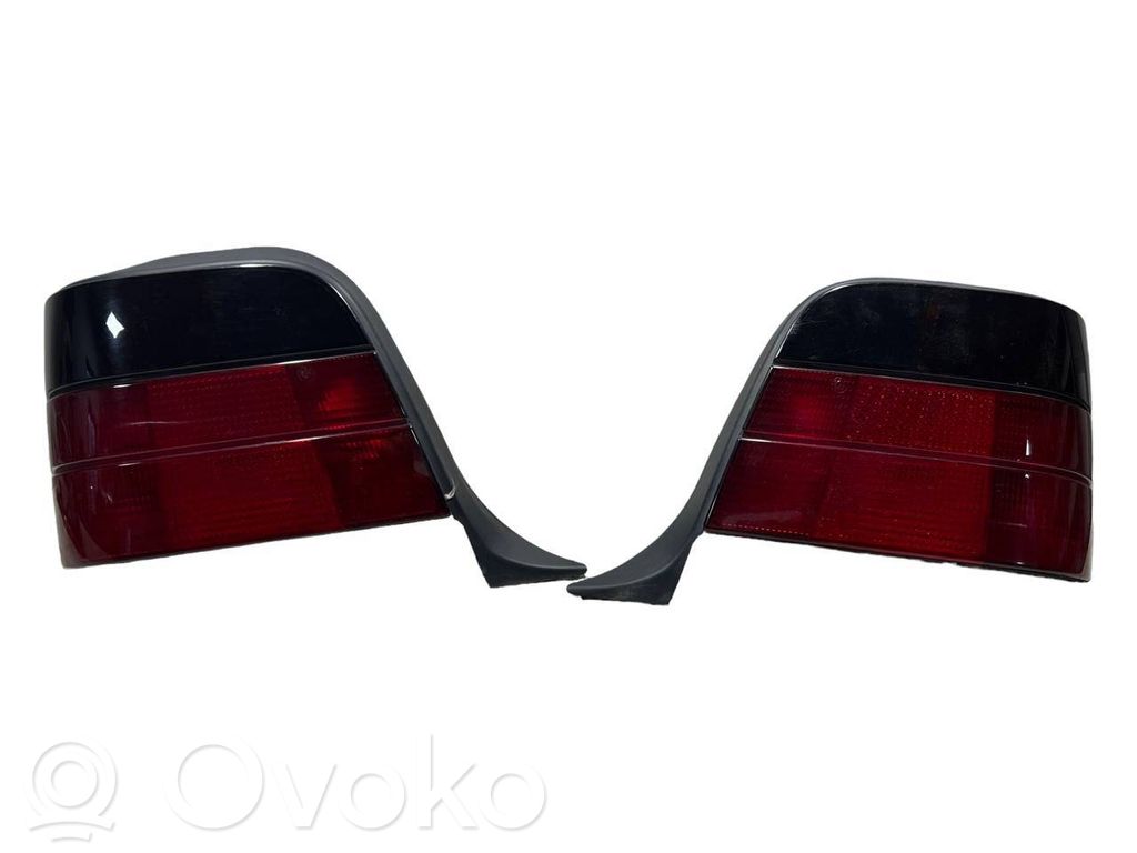 Taillight set