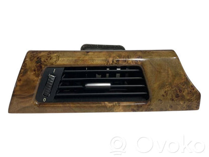 Salona dekoratīvās apdares komplekts