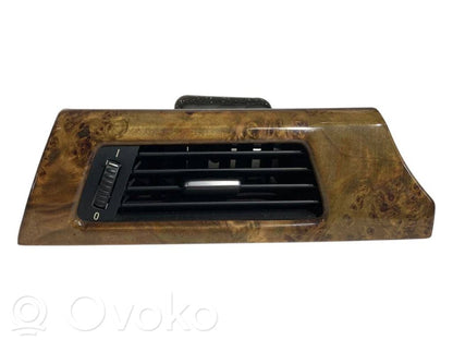 Salona dekoratīvās apdares komplekts