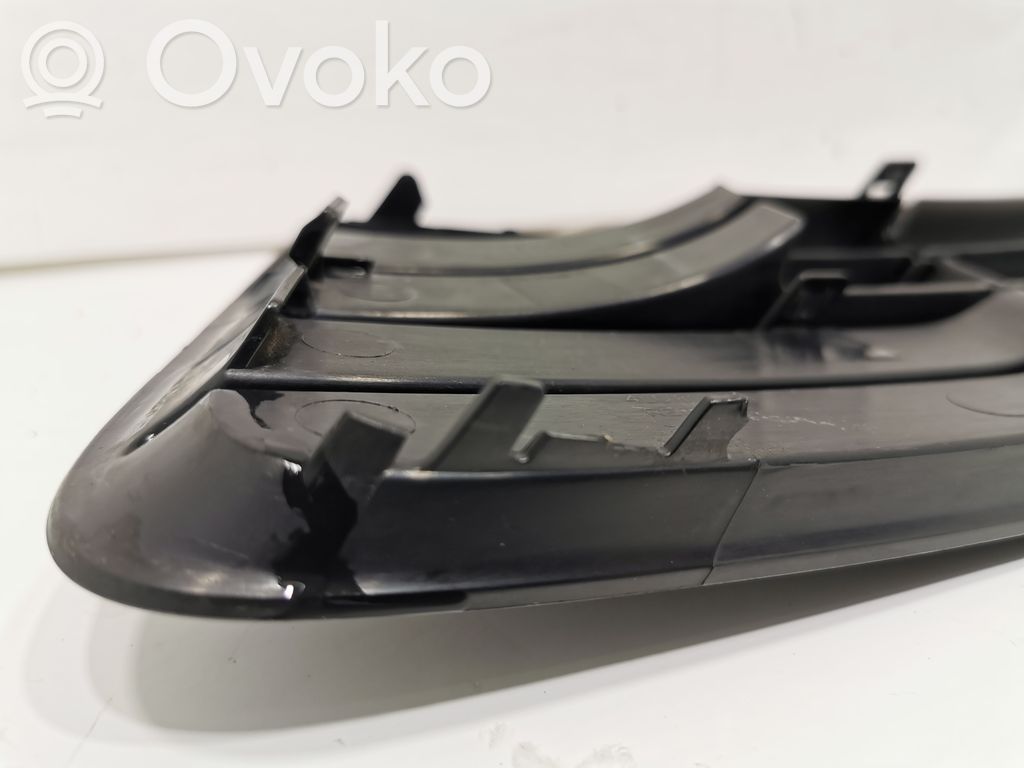 Нижняя решетка (трехсекционная)