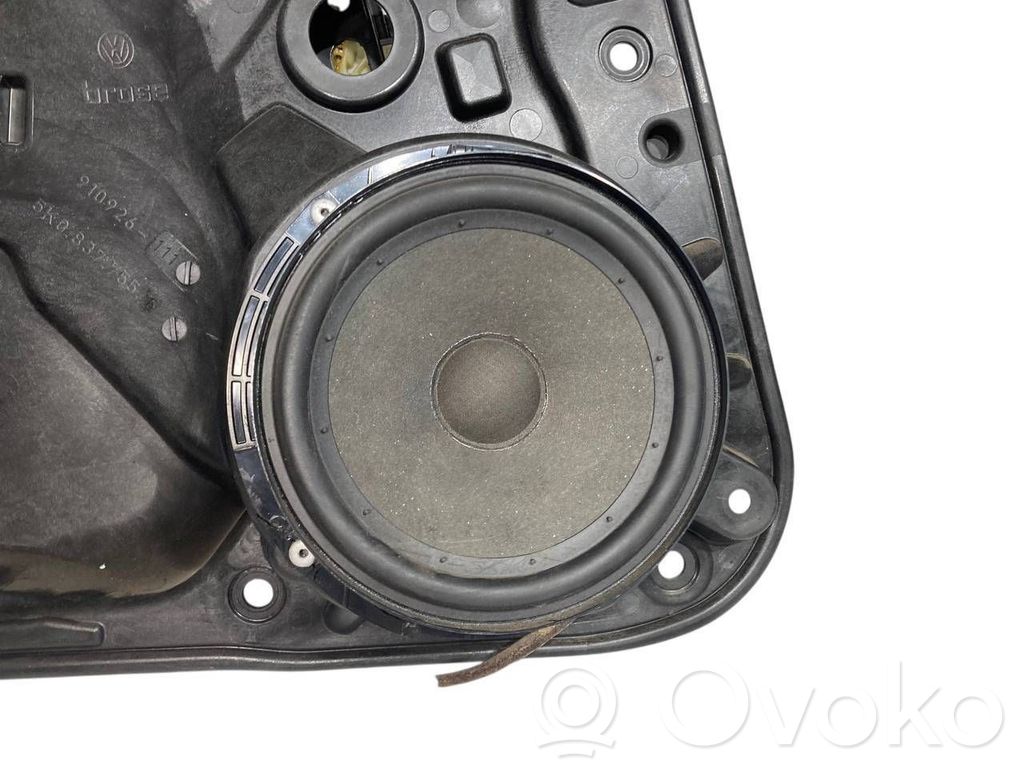 Priekšpusē elektriskā loga pacelšanas mehānisma komplekts