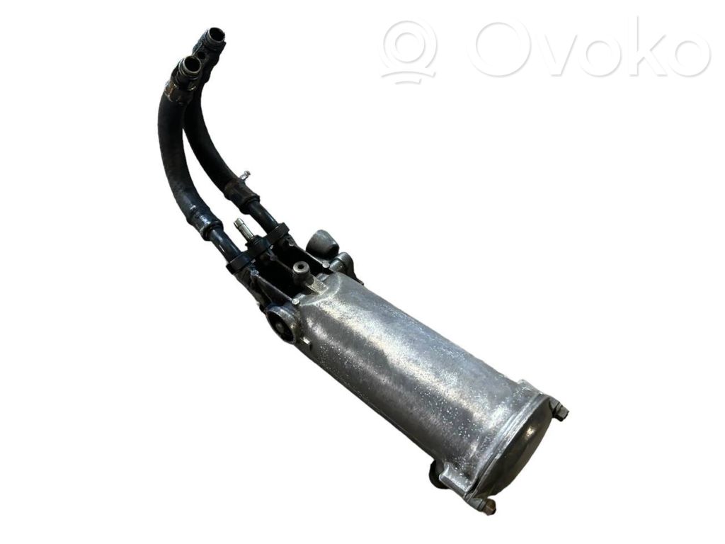 Dzinēja eļļas radiators
