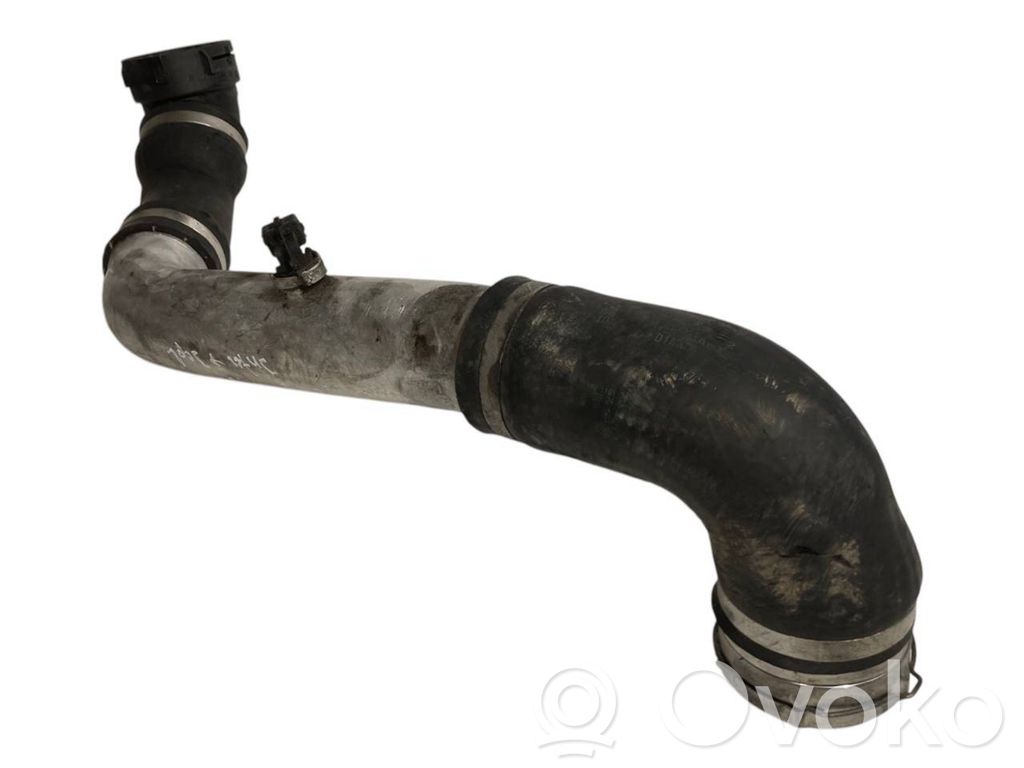 Interkūlera šļūtene (-es) / caurule (-es)