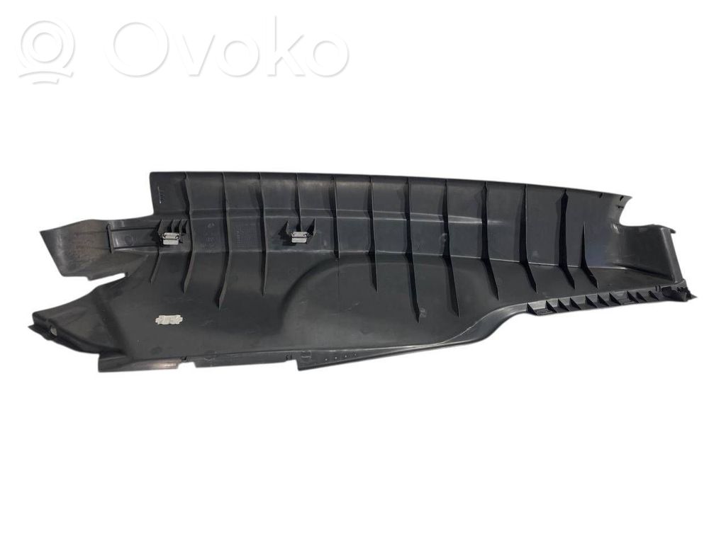 Sānu dekoratīvā apdare pie aizmugurējā sēdekļa (apakšdaļa)