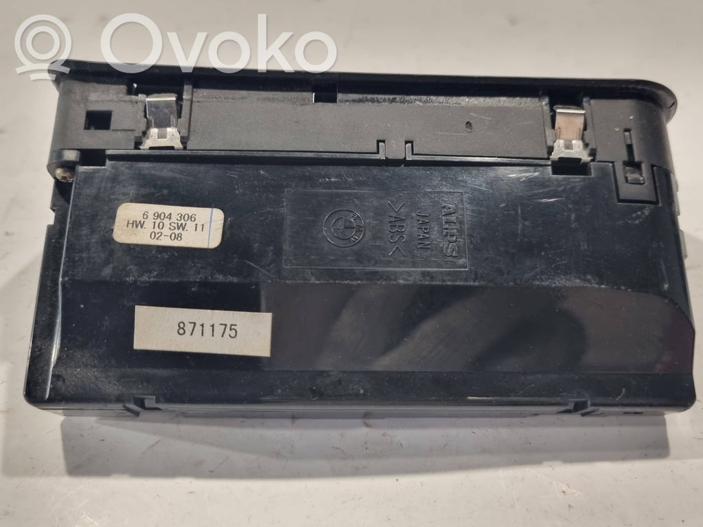 Window lift control switch(es)