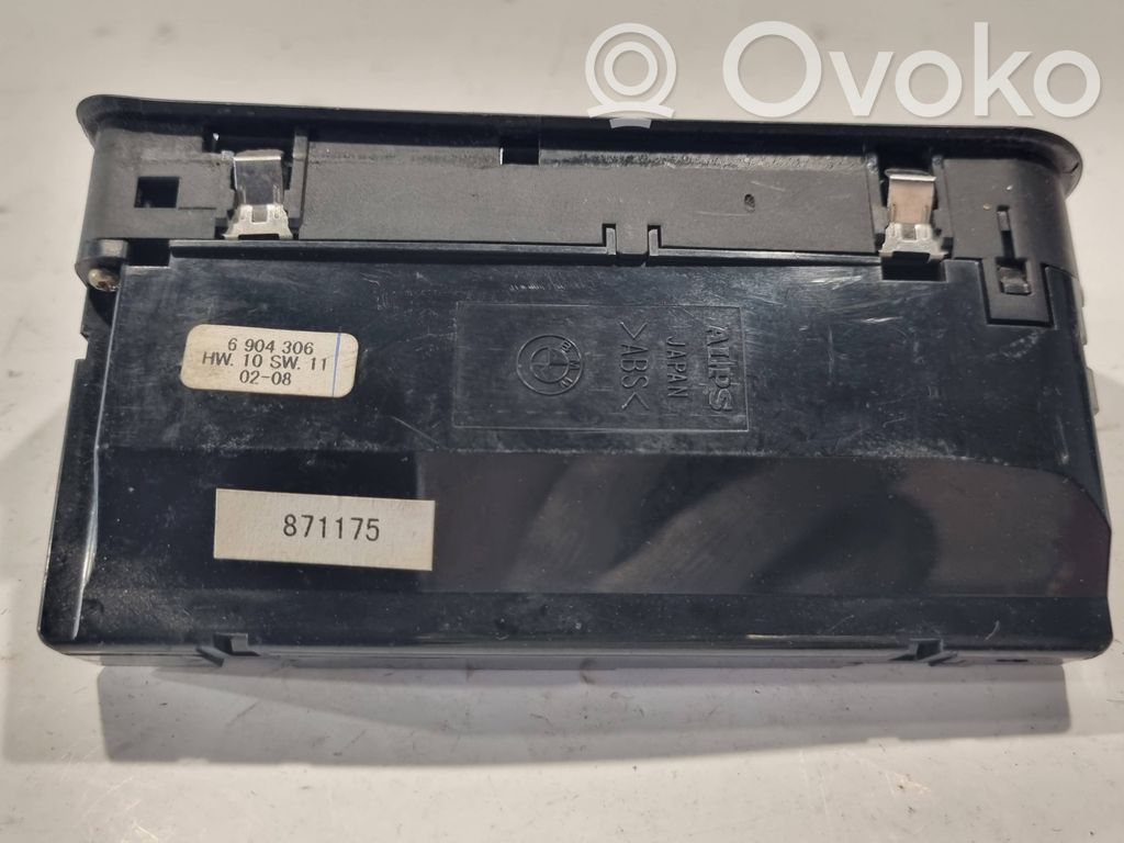 Window lift control switch(es)