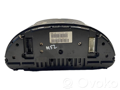 Speedometer (in the instrument panel)
