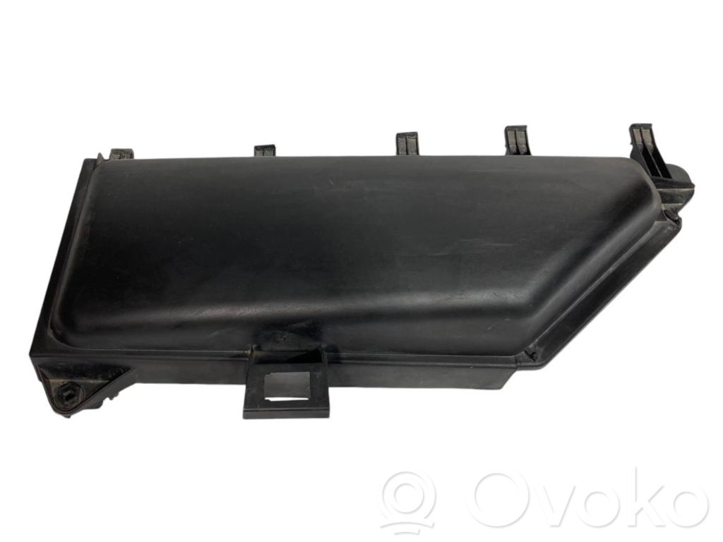 Крышка воздушного микрофильтра