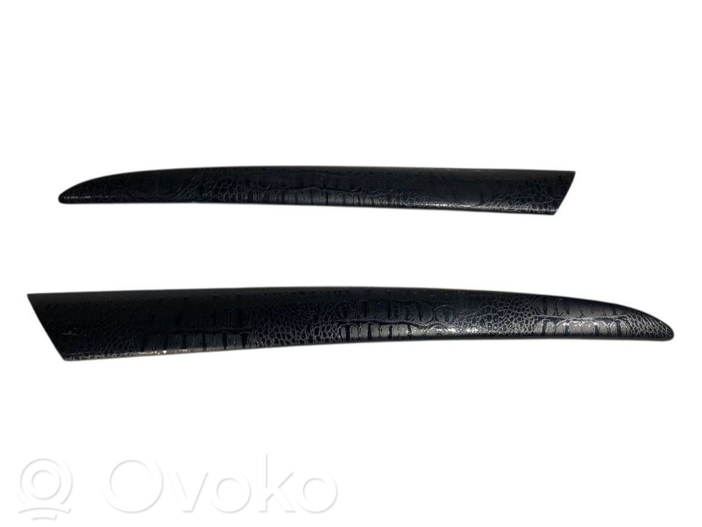 Salona dekoratīvās apdares komplekts