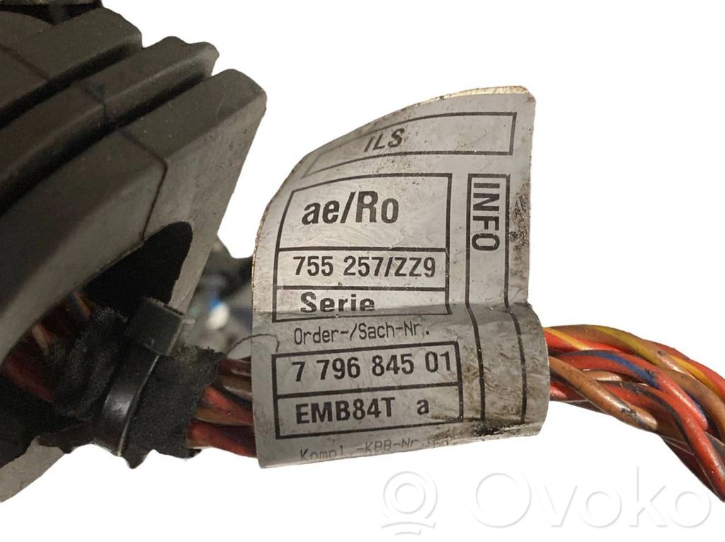 Dzinēja vadu instalācija