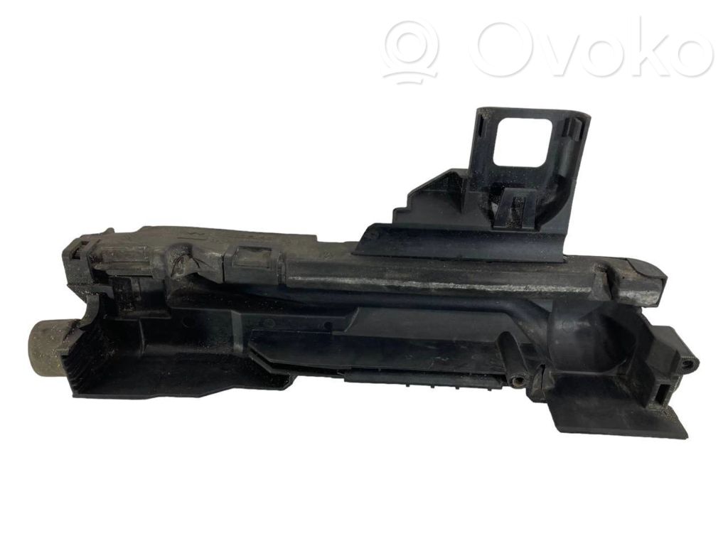 Radiatora (-u) turētājs / kronšteins