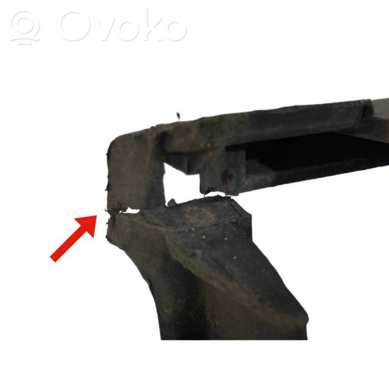 Apakšējais režģis (trīsdaļīgs)