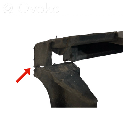 Apakšējais režģis (trīsdaļīgs)