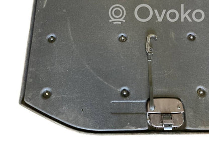 Bagāžnieka paklājiņš