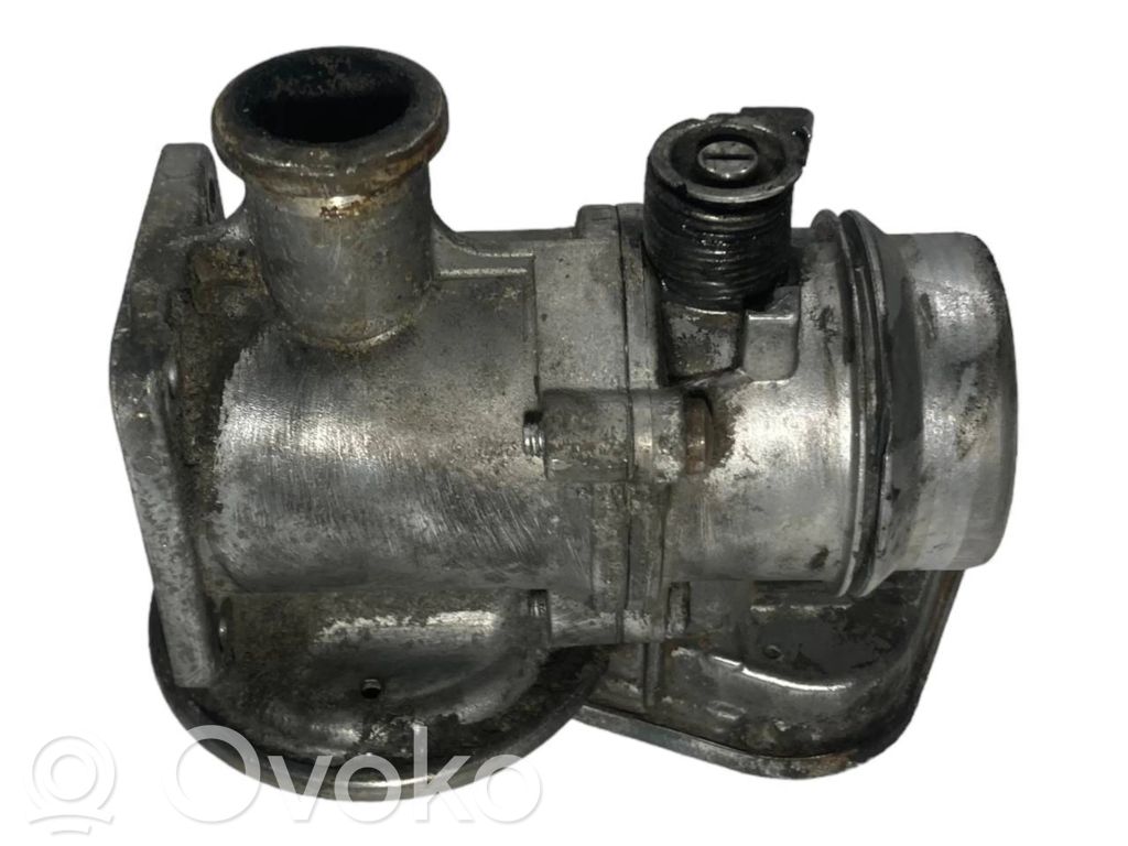 Дроссельный клапан