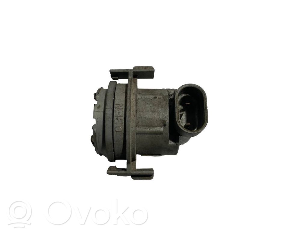 Priekšējā luktura detaļa