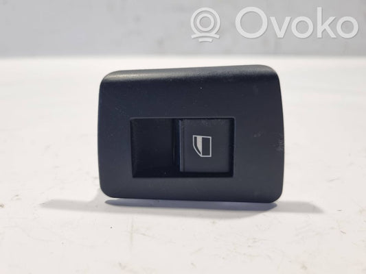 Power window switch