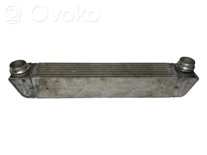 Starpdzesētāja radiators