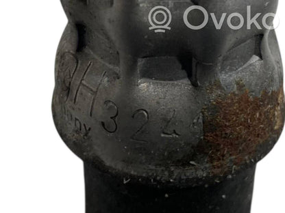 Stūres pastiprinātāja šļūtene (-es) / caurulīte (-es)