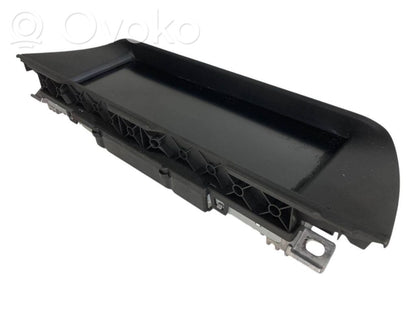 Ekrāns / displejs / mazais ekrāns