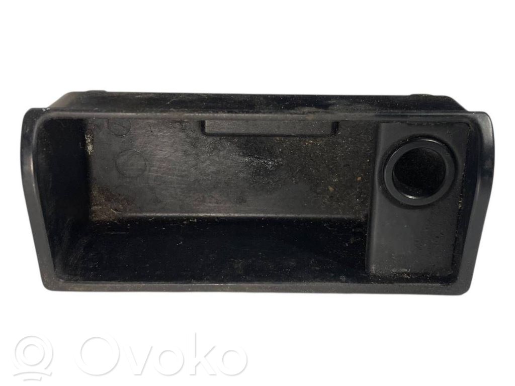 Pelnutrauks (priekšā)