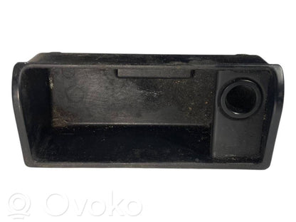 Pelnutrauks (priekšā)