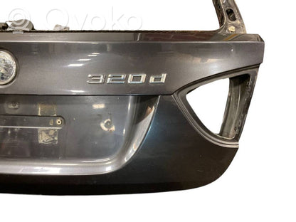 Aizmugurējais pārsegs (bagāžnieks)