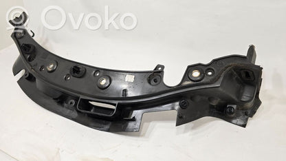 Cita veida dzinēja nodalījuma detaļa