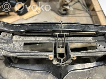 Держатель панели радиатора (телевизор)