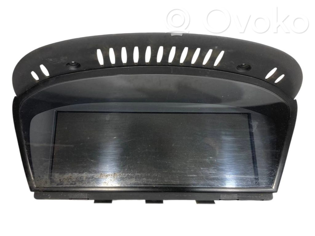 Ekrāns / displejs / mazais ekrāns