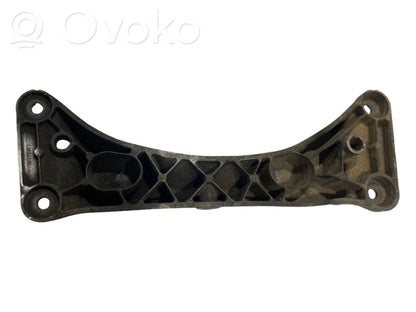 Pārnesumkārbas stiprinājuma kronšteins