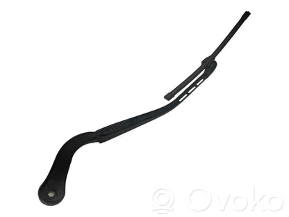 Windshield wiper arm