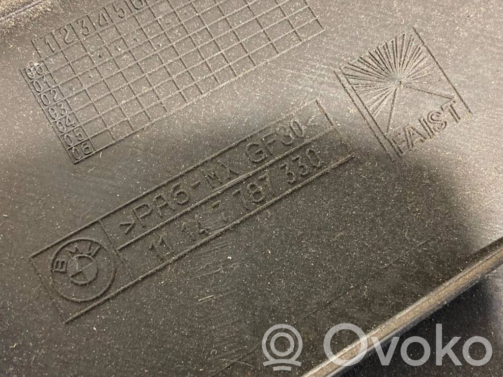 Крышка двигателя (декоративная отделка)