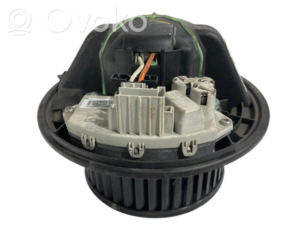 Mazā radiatora ventilators